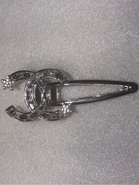 CHANEL Silver Crystal CC Logo Hair Clip